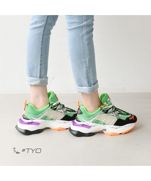 no brand（ノーブランド）の「厚底スポーティースニーカー蛍光色