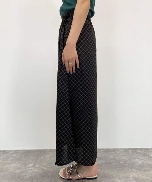 PAGEBOY（ページボーイ）の「モンガララップスカート（スカート・レディース・オフホワイト/ブラック/ネイビー・F）」の10枚目の写真