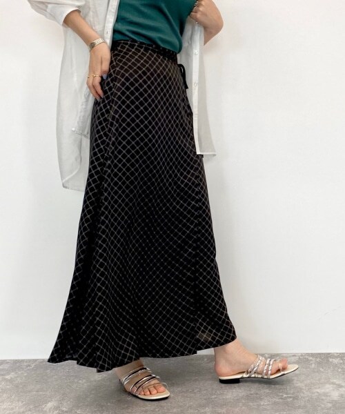 PAGEBOY（ページボーイ）の「モンガララップスカート（スカート・レディース・オフホワイト/ブラック/ネイビー・F）」の6枚目の写真