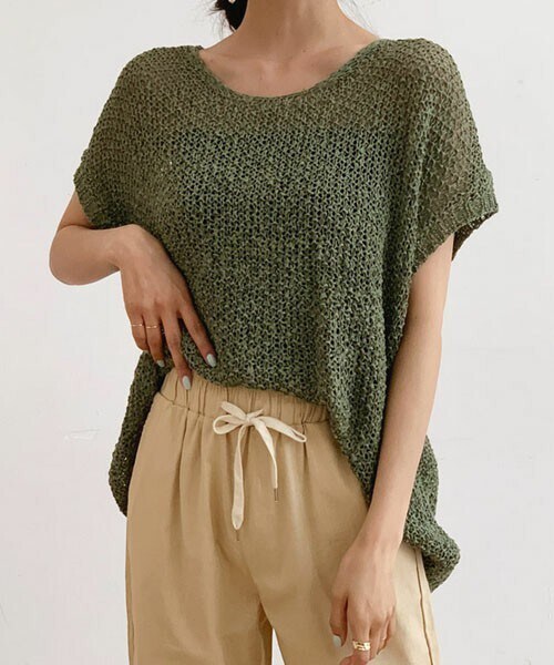 DHOLIC（ディーホリック）の「ドルマンシアーニット（ニット/セーター・レディース・ベージュ/グリーン/ホワイト/ブラック/ブラウン・FREE）」の5枚目の写真