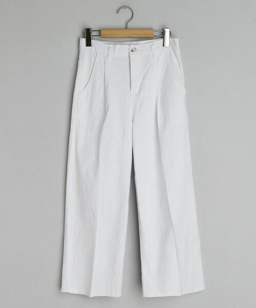 DHOLIC（ディーホリック）の「バックゴムストレートパンツ（その他パンツ・レディース・ベージュ/ホワイト/ブラック・S/M/L）」の2枚目の写真