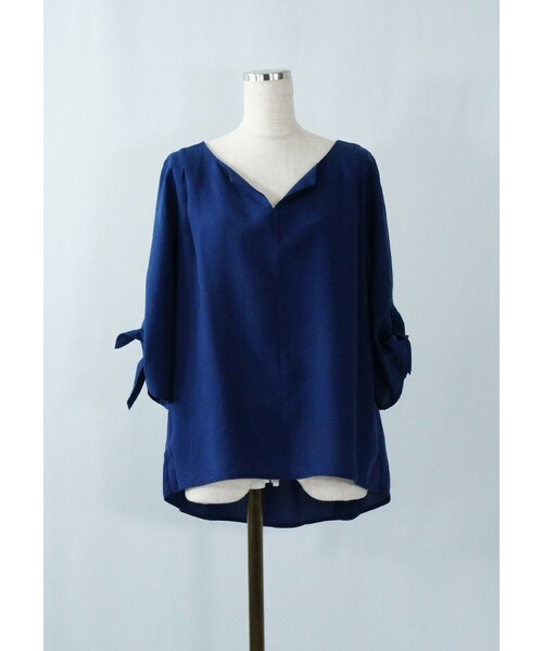 hunch（ハンチ）の「袖リボンブラウス（シャツ/ブラウス・レディース・ホワイト/レッド/ブルー・M）」の2枚目の写真