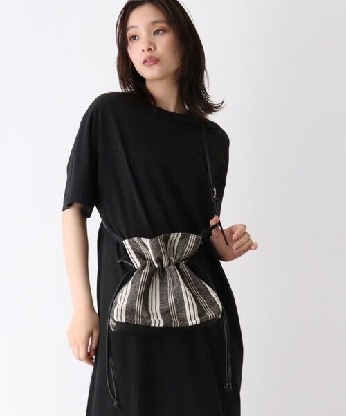 OZOC(オゾック)の「柄巾着2WAYショルダー(バッグ・レディース・ブラック(319)/ブラウン(342)・00(FREE))」の9枚目の写真