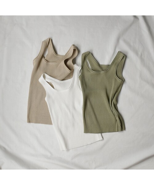 Lavish Gate（ラヴィッシュゲート）の「nh-tops-02165　リブタンクトップ　オフホワイト　ベージュ　ピスタチオ（タンクトップ・レディース・その他）」の7枚目の写真
