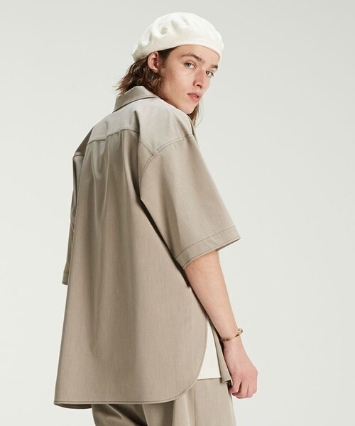 LIDNM(リドム)の「OVERSIZED MELANGE SHIRT(シャツ/ブラウス・メンズ・ベージュ系・MEDIUM/LARGE)」の4枚目の写真