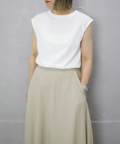 Sheson（シーズン）の「Sheson(シーズン)フレンチスリーブtシャツ（Tシャツ/カットソー・レディース・ブラウン/ブラック/ベージュ/ホワイト・FREE）」の2枚目の写真