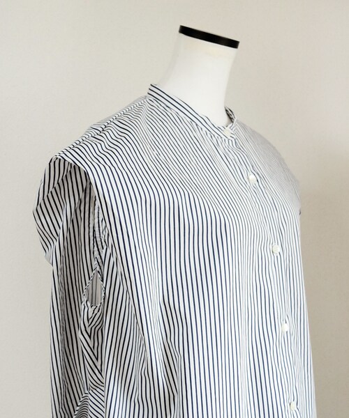 no brand（ノーブランド）の「バックタックストライプフレンチBL（シャツ/ブラウス・レディース・その他）」の11枚目の写真