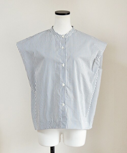 no brand（ノーブランド）の「バックタックストライプフレンチBL（シャツ/ブラウス・レディース・その他）」の10枚目の写真