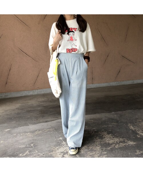 copine（コピン）の「ゆったりサイズ！BETTY BOOPネオンビッグTシャツ(2color)【クリックポスト】（Tシャツ/カットソー・レディース・その他）」の11枚目の写真