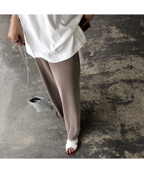 copine（コピン）の「7月9日再入荷！楽な着心地ウエストゴム！楊柳プリーツワイドパンツ(2color)【クリックポスト対象商品】（その他パンツ・レディース・その他）」の7枚目の写真
