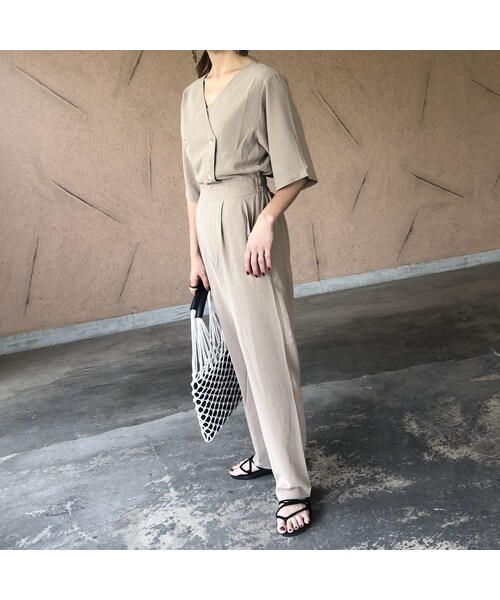 copine（コピン）の「大人リラックススタイル！レーヨンライクダブル釦5分袖ジャンプスーツ(3color)【クリックポスト対象商品】（つなぎ/オールインワン・レディース・その他）」の7枚目の写真