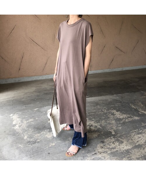 copine（コピン）の「ゆる可愛い！裾スリットフレンチスリーブTシャツワンピース(3color)【クリックポスト対象商品】（ワンピース・レディース・その他）」の4枚目の写真