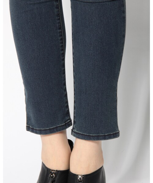 VICKY(ビッキー)の「スーパーストレッチハイウェストデニム(パンツ・レディース・ネイビー(05)・SS/S/M)」の4枚目の写真