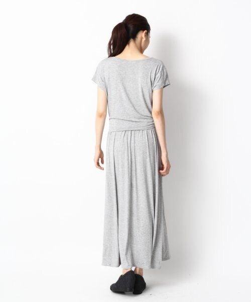 LOWRYS FARM（ローリーズファーム）の「ビジューマキシワンピースショートスリーブ（ワンピース/ドレス・レディース・ブラック/グレー/カーキ・Ｍ/Ｌ）」の5枚目の写真