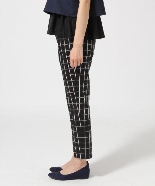 JEANASIS（ジーナシス）の「１４ＦＷムジガラトラウザー（パンツ・レディース・アイボリームジ/ブラックチェック/ボルドームジ/カモフラガラ/ハナガラ/ネイビームジ・S/M）」の7枚目の写真