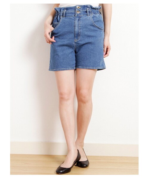 E hyphen world gallery（イーハイフンワールドギャラリー）の「ハイウエストショートパンツ（ショートパンツ・レディース・インディゴ/ライトインディゴ・F）」の3枚目の写真