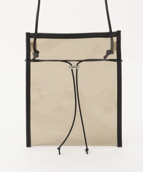 B.C STOCK（ベーセーストック）の「ドロストコードPVCショルダーBAG（バッグ・ブラック/フリー/在庫あり/(001)）」の6枚目の写真