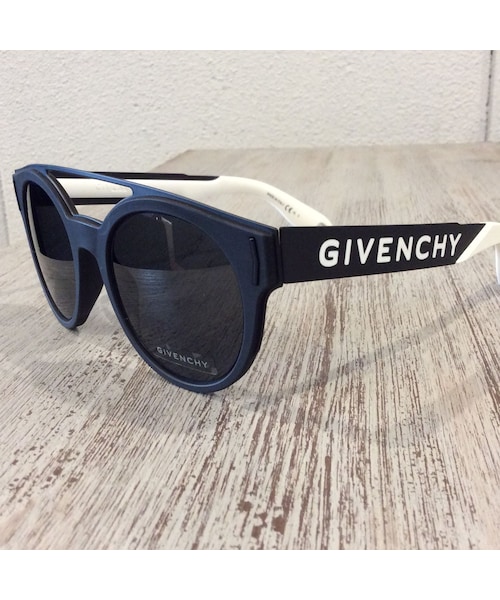 GIVENCHY（ジバンシイ）の「GIVENCHY ジバンシー GV7017/N/S