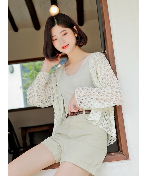 HOTPING(ホッピン)の「リーフパンチングニットカーディガン(ニット/セーター・レディース・Green/White/Beige/Black・フリーサイズ)」の2枚目の写真