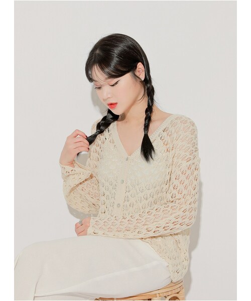 HOTPING(ホッピン)の「リーフパンチングニットカーディガン(ニット/セーター・レディース・Green/White/Beige/Black・フリーサイズ)」の4枚目の写真