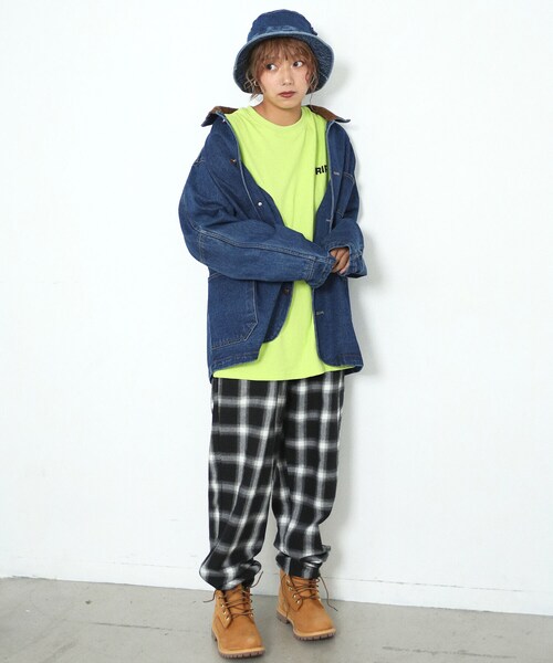 BOYSHE(ボーイシー)の「トリップ オーバー半袖Tシャツ ライムグリーン(Tシャツ/カットソー・レディース・その他)」の8枚目の写真