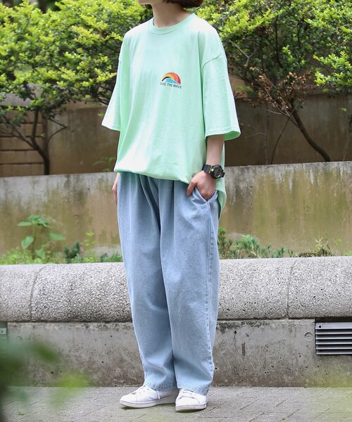 BOYSHE(ボーイシー)の「THE WAVE バックプリント半袖Tシャツ ホワイト(Tシャツ/カットソー・レディース・その他)」の6枚目の写真