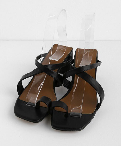 DHOLIC（ディーホリック）の「クロスサムループサンダル（サンダル・レディース・ホワイト/ブラック/グリーン・230/235/240/245/250）」の2枚目の写真