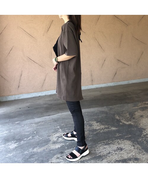 copine（コピン）の「ゆったりオーバーサイズ！バックスリットシンプルビッグTシャツ(3color)【クリックポスト対象商品】（Tシャツ/カットソー・レディース・その他）」の7枚目の写真