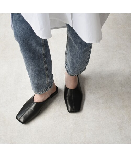 Lavish Gate（ラヴィッシュゲート）の「shoes-02109　スクエアトゥ エコレザー スリッパサンダル　エクリュ　ブラウン　ブラック　カーキベージュ（サンダル・レディース・その他）」の14枚目の写真