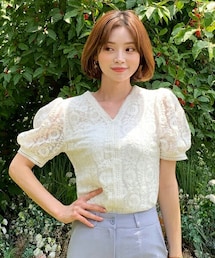 DHOLIC | Vネックレースパフブラウス(シャツ/ブラウス)