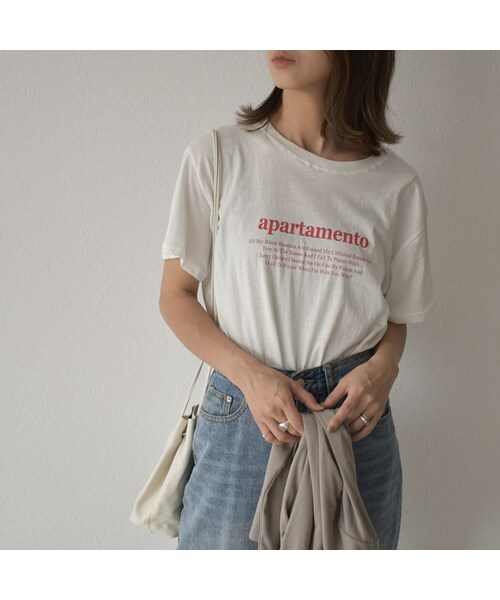 Lavish Gate(ラヴィッシュゲート)の「nh-tops-02166 クルーネック テキストTシャツ ホワイト モカ(Tシャツ/カットソー・レディース・その他)」の7枚目の写真