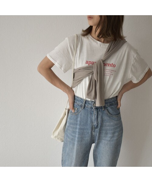 Lavish Gate(ラヴィッシュゲート)の「nh-tops-02166 クルーネック テキストTシャツ ホワイト モカ(Tシャツ/カットソー・レディース・その他)」の5枚目の写真