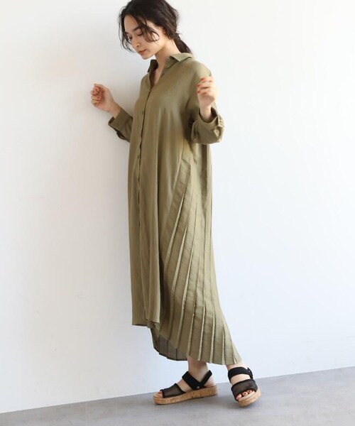 OZOC（オゾック）の「麻調バックプリーツシャツワンピース（ワンピース/ドレス・レディース・タバコブラウン(054)/ナチュラル(050)/カーキ(027)・38(M)）」の22枚目の写真