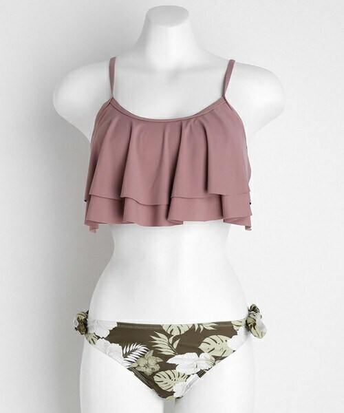 DHOLIC(ディーホリック)の「ティアードボタニカル配色ビキニ(水着・レディース・ピンク/ブラウン/グリーン・FREE)」の1枚目の写真