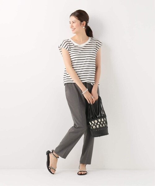 新品タグ付き IENA スラブツイル テーパードパンツ ナチュラル 40 イエナ IENA（イエナ）の「スラブツイル テーパードパンツ◇（）」 - WEAR