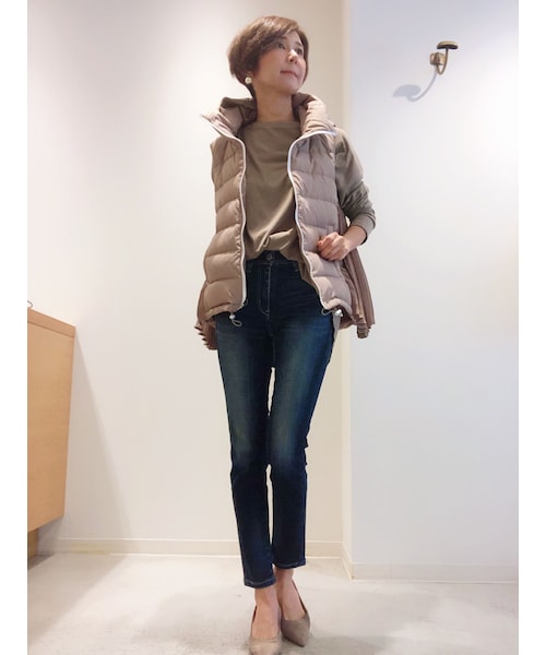 MARECHAL TERRE（マルシャルテル）の「サイドプリーツダウンベスト