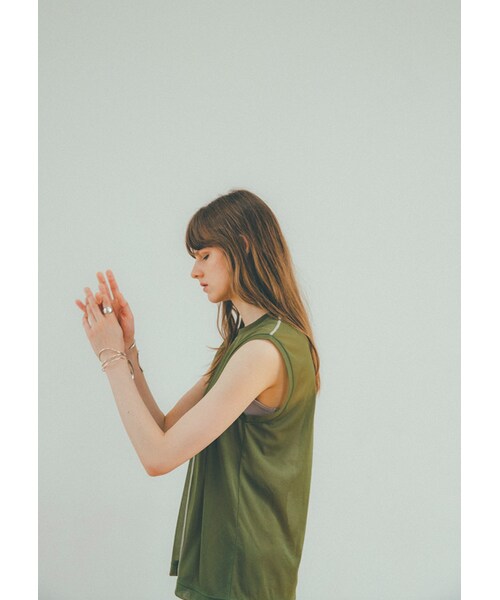 CLANE（クラネ）の「CLANE クラネ “COLOR LINE SHEER NO SLEEVE TOPS