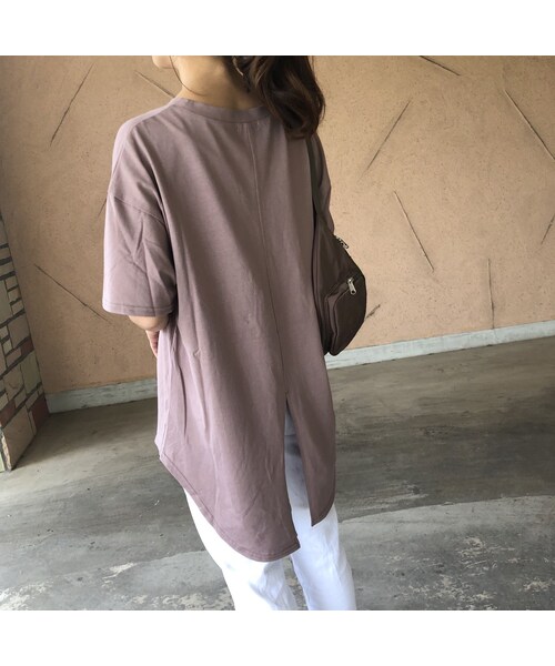 copine（コピン）の「柔らか肌触り！バックスリットビッグtシャツ(3color)【クリックポスト対象商品】（Tシャツ/カットソー・レディース・その他）」の5枚目の写真