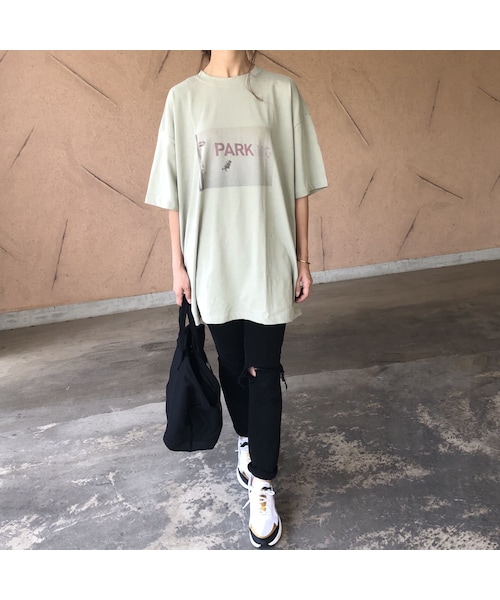 copine（コピン）の「再入荷！ユニセックス！バックラベル付プリントビッグtシャツ(2color)【クリックポスト対象商品】（Tシャツ/カットソー・レディース・その他）」の8枚目の写真