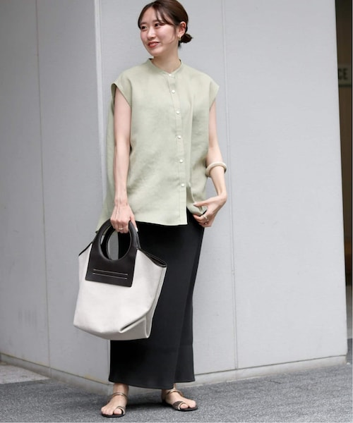 IENA(イエナ)の「《追加》テレコリブスカート◆(スカート・ブラック A/36/38/在庫なし)」の17枚目の写真