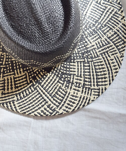 no brand(ノーブランド)の「Bias Hat(ハット・レディース・その他)」の11枚目の写真