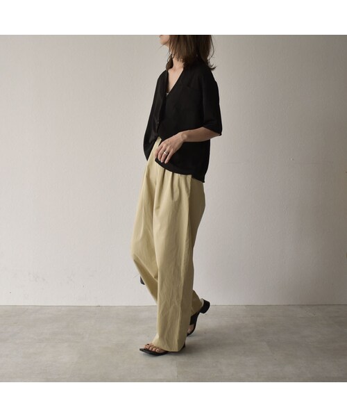 Lavish Gate(ラヴィッシュゲート)の「bottoms-02068 サイドボタン タック ワイドパンツ ベージュ(その他パンツ・レディース・その他)」の8枚目の写真
