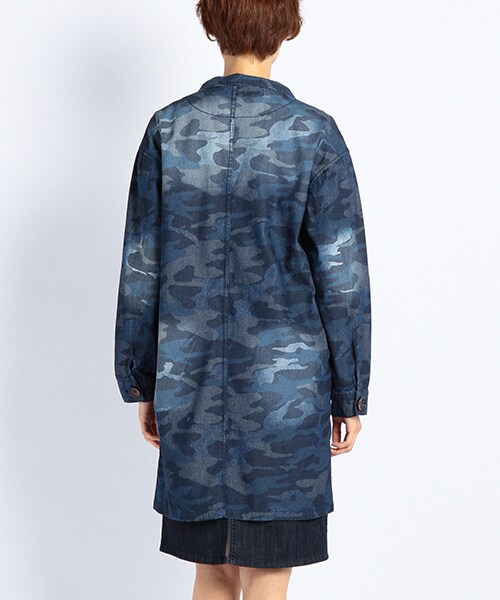 DOUBLE NAME（ダブルネーム）の「迷彩デニムショップコート（ジャケット/アウター・ブルー/ネイビー・FREE）」の4枚目の写真