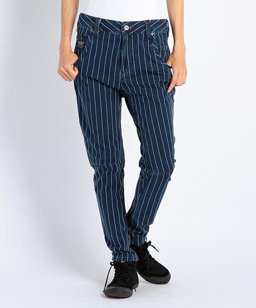 DOUBLE NAME（ダブルネーム）の「ストライプスリムサルエルＰＴ（パンツ・ブルー/ネイビー・S/M/L）」の2枚目の写真