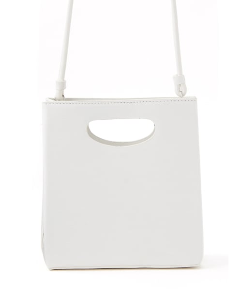 GRL（グレイル）の「2wayスクエアショルダーバッグ（ショルダーバッグ・レディース・シルバー/オフホワイト/ベージュ/ブラック・F）」の2枚目の写真