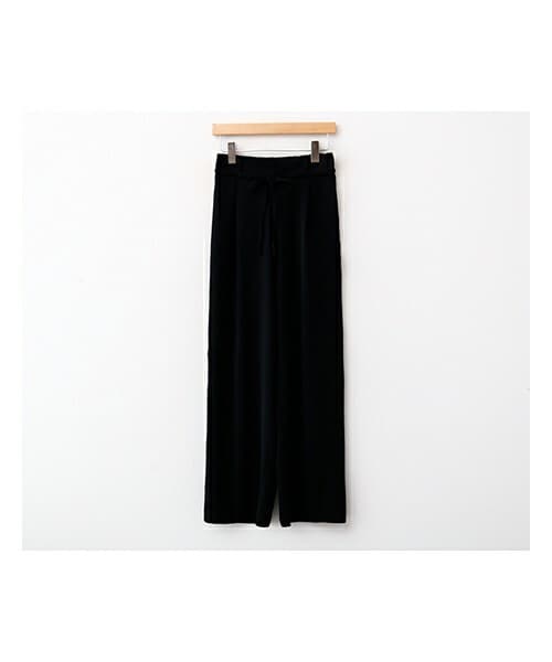 fd style（エフディ スタイル）の「ウエスト紐付きダブルベルトループバックゴムワイドスラックス（スラックス・レディース・그린/화이트/베이지/핑크/블랙・F(44-66)）」の3枚目の写真