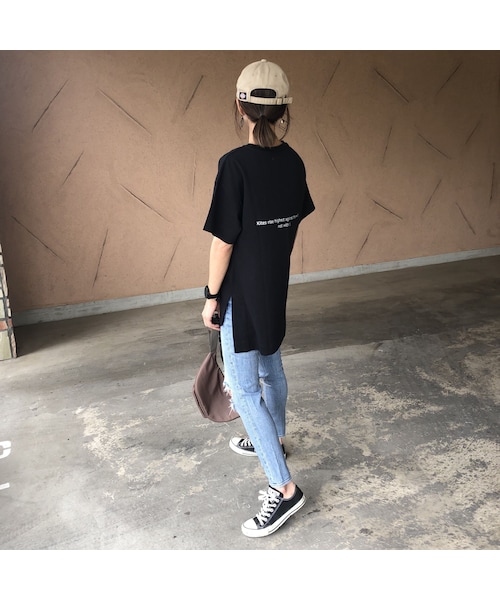 copine(コピン)の「バックロング裾スリット!バックロゴプリントビッグtシャツ (3color)【クリックポスト対象商品】(Tシャツ/カットソー・レディース・その他)」の6枚目の写真