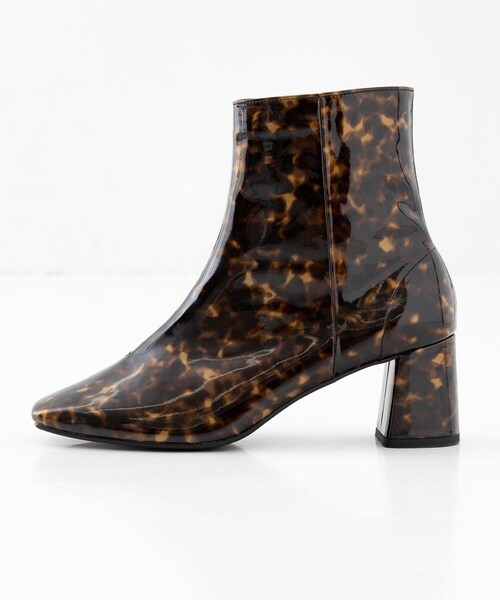 STUDIOUS(ステュディオス)の「スクエアトゥミドルブーツ(シューズ・レディース・WHITE/BLACK/BROWN/MULTI・1(23-23.5)/2(24-24.5)/3(25))」の5枚目の写真