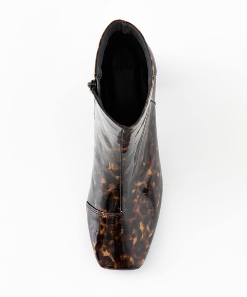 STUDIOUS(ステュディオス)の「スクエアトゥミドルブーツ(シューズ・レディース・WHITE/BLACK/BROWN/MULTI・1(23-23.5)/2(24-24.5)/3(25))」の7枚目の写真