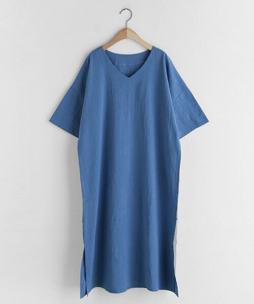 DHOLIC(ディーホリック)の「Vネックコットンワンピース(ワンピース・レディース・ベージュ/ブルー/イエロー・FREE)」の2枚目の写真